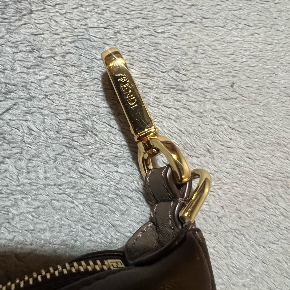 Nano Fendigraphy Fendi Brown Leather clutch - Picture 4 of 8